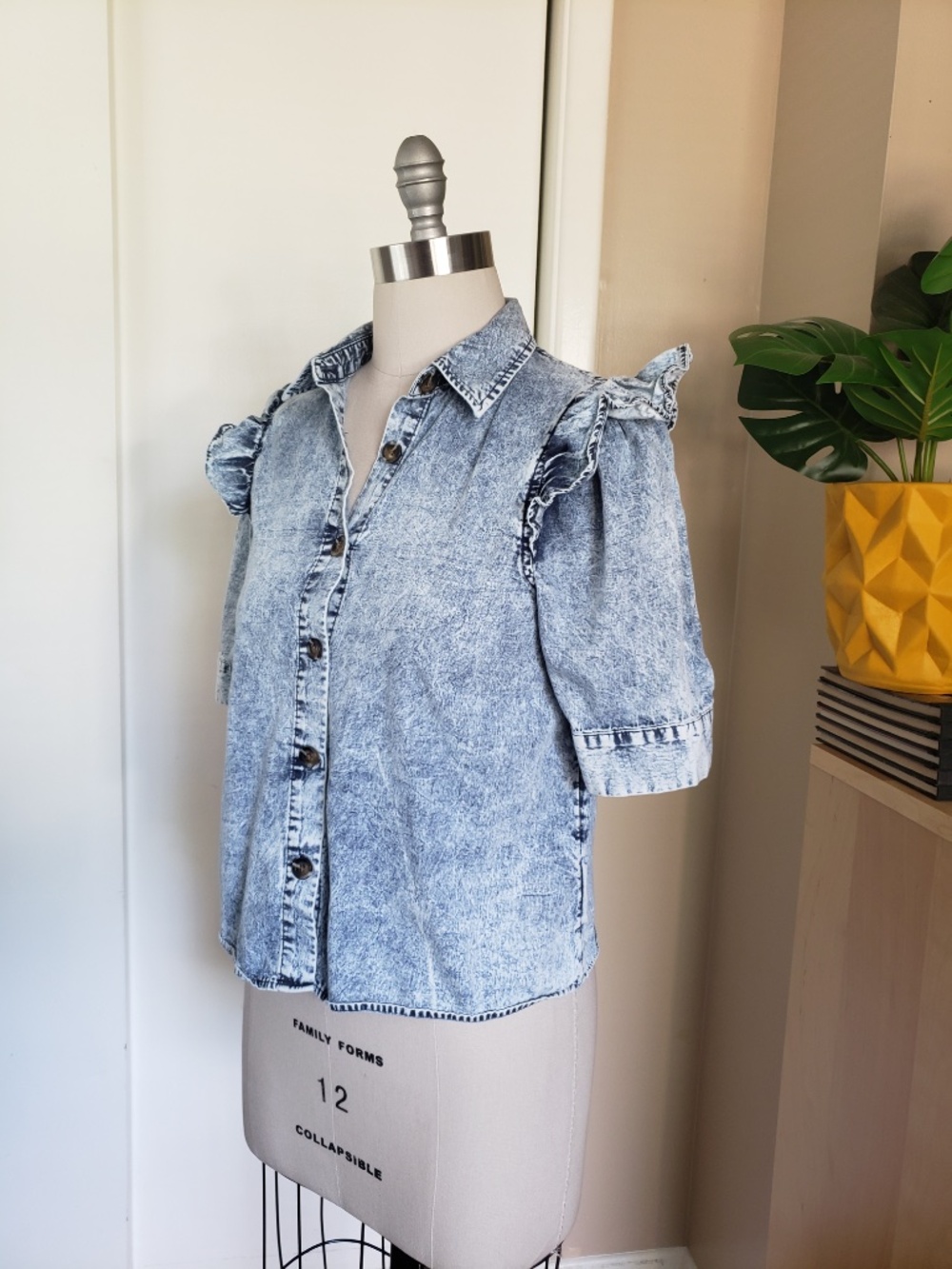 Vintage Wash Denim Button Down Shirt Size Small